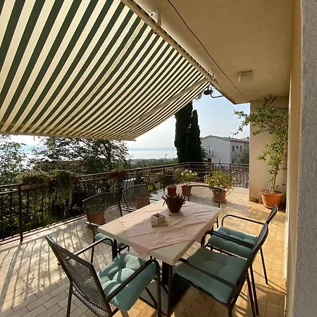 Appartamento With A Parking Space - 5525 Novi Vinodolski